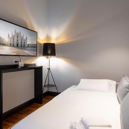 Castello Guest House Milano Exterior photo