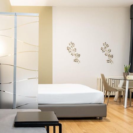 Castello Guest House Milano Exterior photo